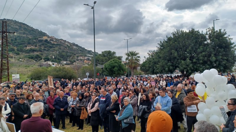 Agia Marina Tempi Ήταν όλοι εκεί απαιτώντας δικαιοσύνη για την τραγωδία στα Τέμπη