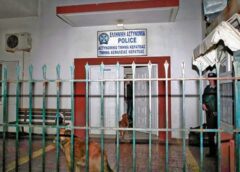 Βρέθηκε νεκρός κρατούμενος στο Αστυνομικό Τμήμα Κερατέας 9 AT Kerateas AT Kerateas Βρέθηκε νεκρός κρατούμενος στο Αστυνομικό Τμήμα Κερατέας