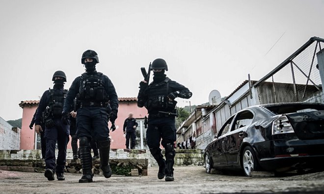 astynomikoi Επίλεκτοι αστυνομικοί θα περιπολούν μέσα σε καταυλισμούς Ρομά