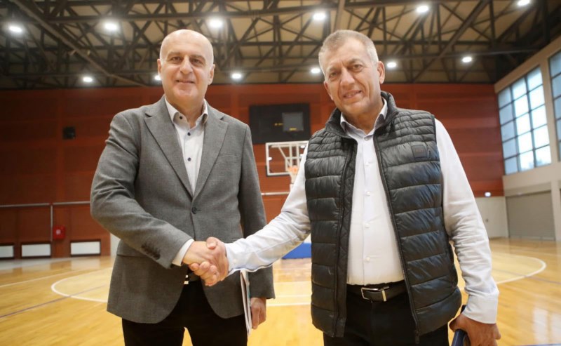 markou vroutsis Το αθλητικό κέντρο Σπάτων στο Μαζαρέκο δόθηκε στο ΟΑΚΑ