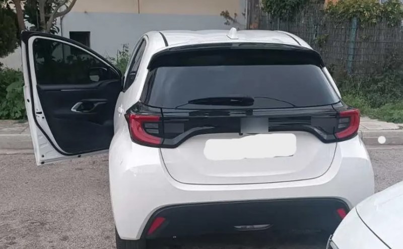 Έκλεβαν αυτοκίνητα και τα μεταπωλούσαν 3 klemeno klemeno Έκλεβαν αυτοκίνητα και τα μεταπωλούσαν