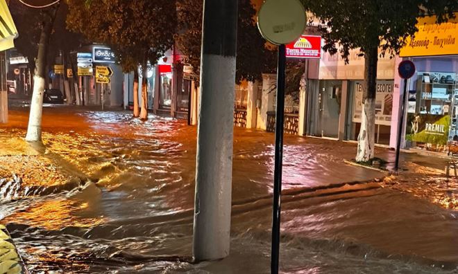 epixeiriseis plimmura Σε ποιόν φορέα θα υποβάλουν οι επιχειρηματίες δήλωση ζημιάς από την πλημμύρα της 21ης Ιανουαρίου