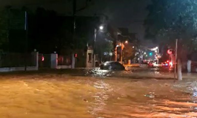 kakokairia Koropi Οι ισχυρές καταιγίδες προκάλεσαν απίστευτες καταστροφές