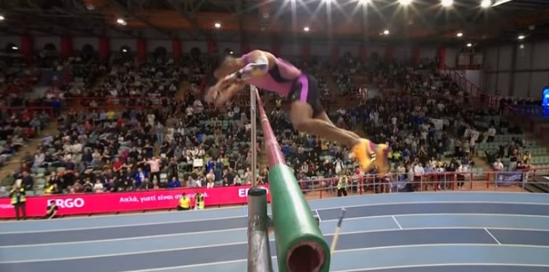 Karalis 617 Paiania 1 Ο Καραλής πέρασε τα 6,17μ και έγραψε ιστορία στην Παιανία