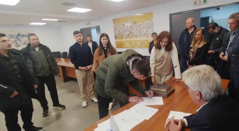 dimotiki astynomia Koropi Ορκίστηκαν οι πέντε δημοτικοί αστυνομικοί του Δήμου Κρωπίας