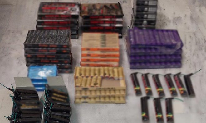 krotides Καταστηματάρχης στην Παλαιά Φώκαια είχε 900 κροτίδες