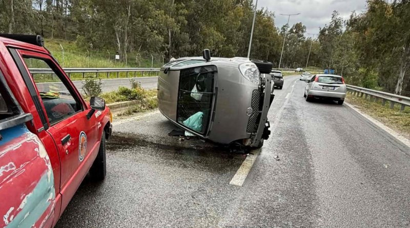 troxaio Artemida 1 Αρτέμιδα: Αυτοκίνητο πέρασε στο αντίθετο ρεύμα