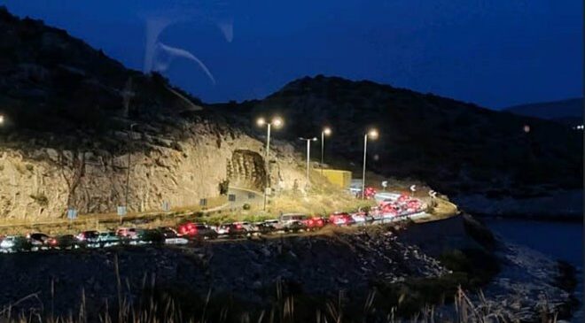 Τροχαίο ατύχημα στην «τρύπα του Καραμανλή»